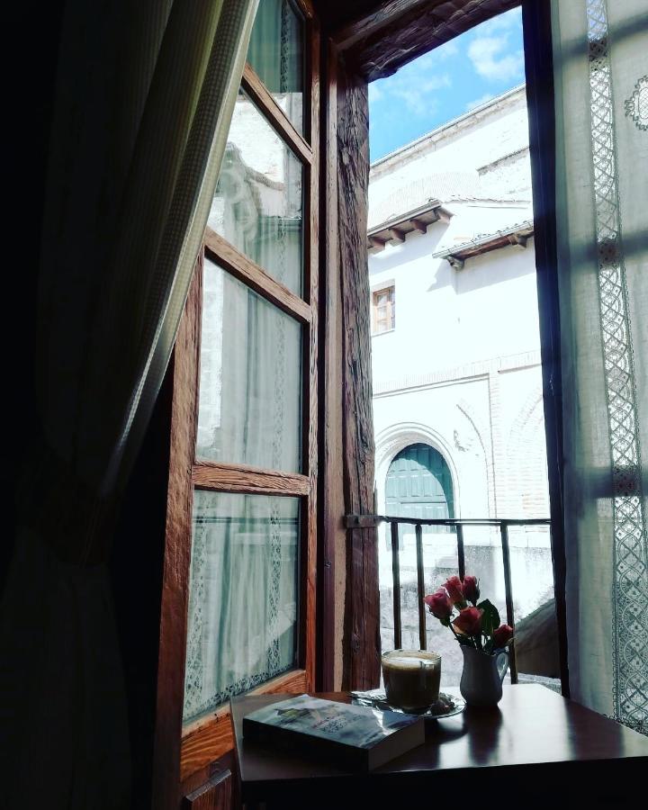 El Rincon Hotel Cuellar Bagian luar foto